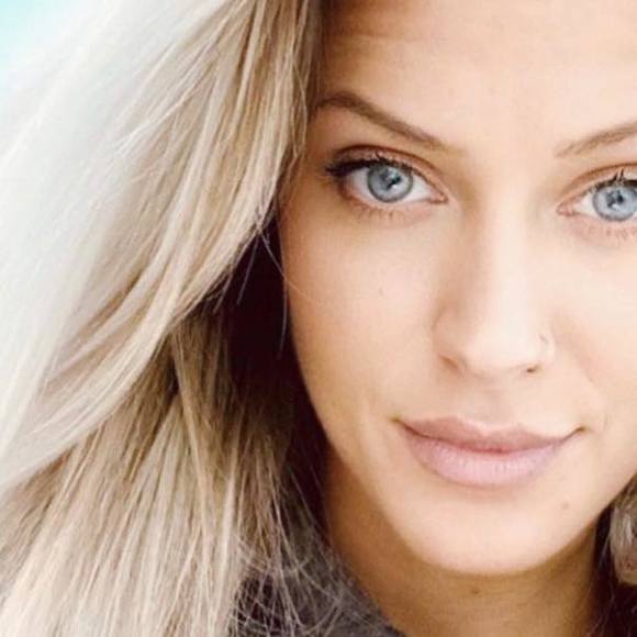 Meet your Posher, Charlotte - Picture 1 of 1